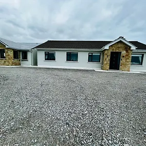 https://ocean-view-house-connemarra.westport-hotels.com
